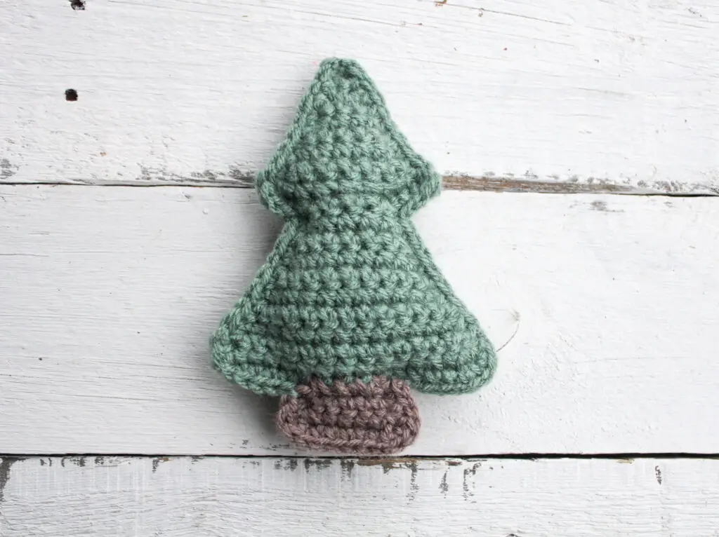 Finished crochet christmas tree