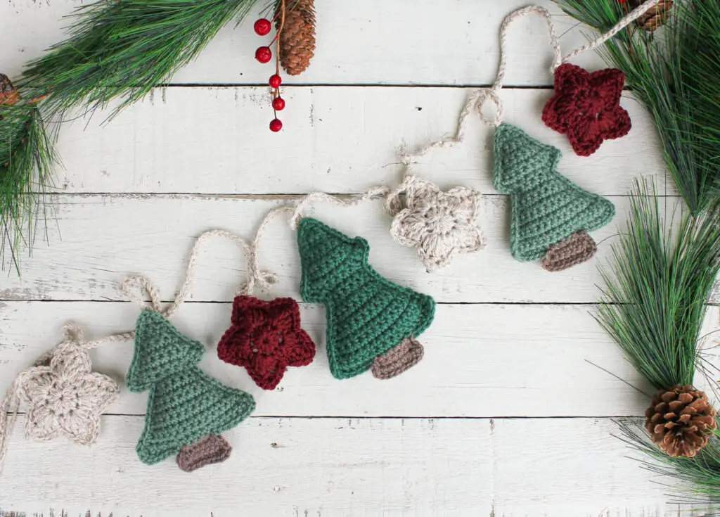 Crochet Christmas Tree Garland Free Crochet Pattern